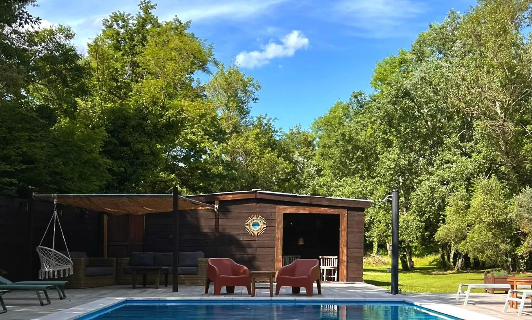 Le Moulin De Montsegur Bed and Breakfast