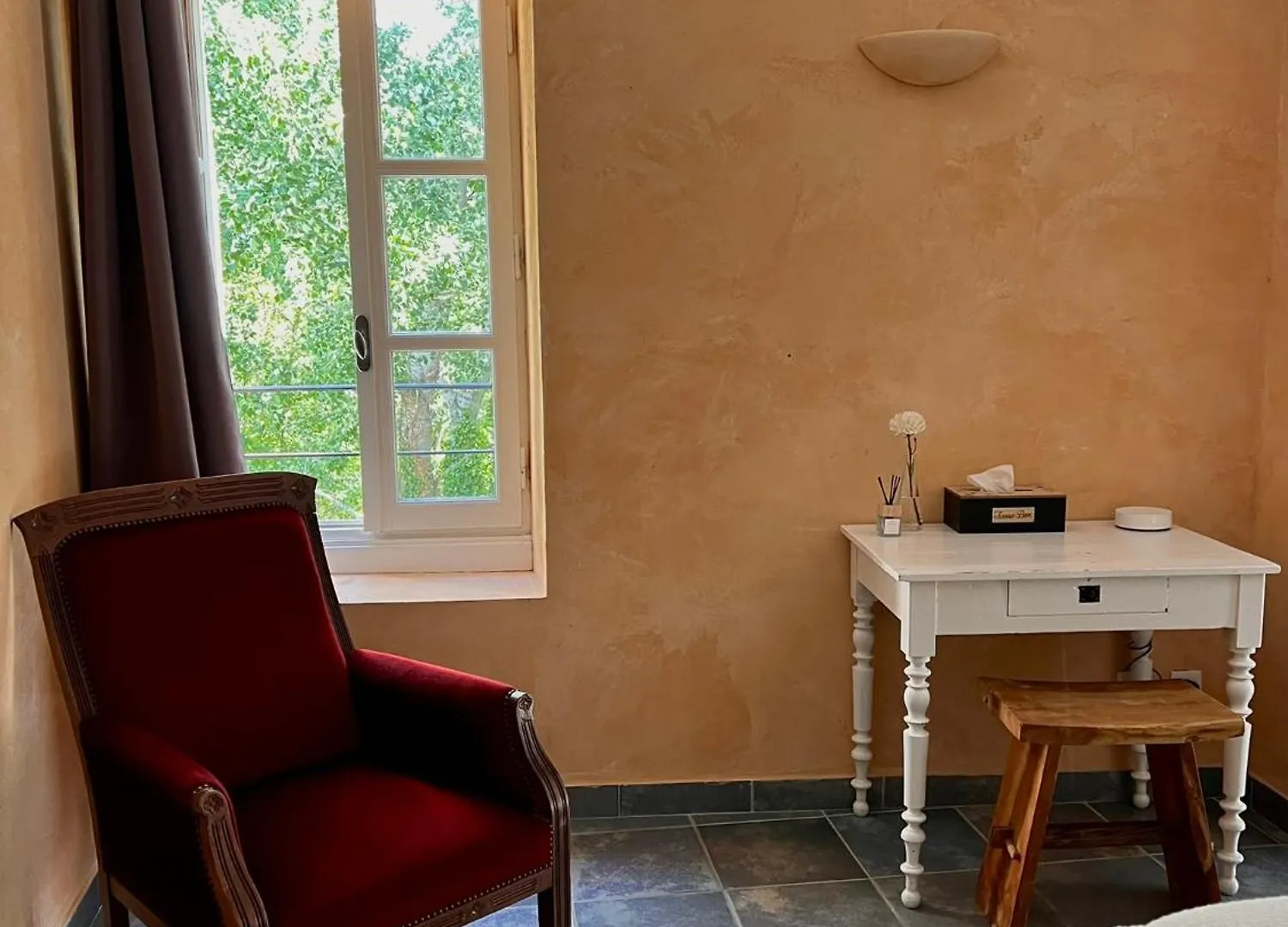 Le Moulin De Montsegur Bed and Breakfast